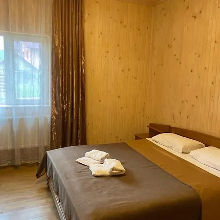 айворі хаус *