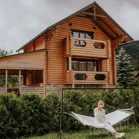 айворі хаус Villa Mykulychyn