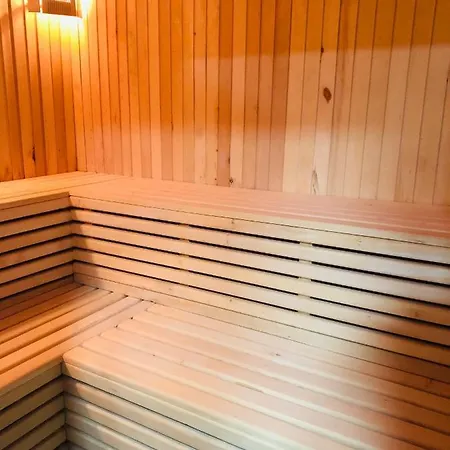 Villa айворі хаус *