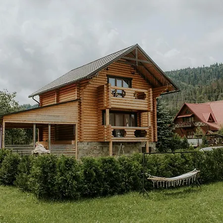Villa айворі хаус Mykulychyn